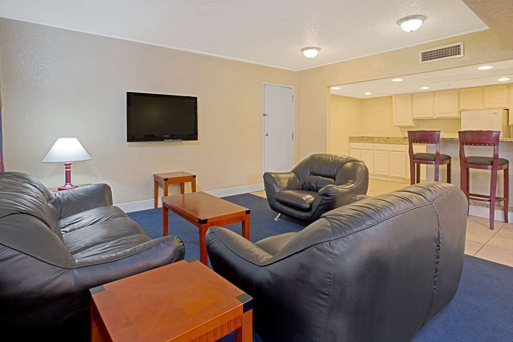 Days Inn & Suites By Wyndham Clermont Quarto foto